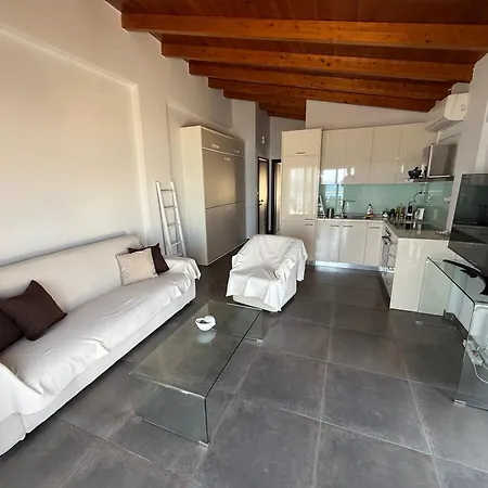 Apartment Korelis *